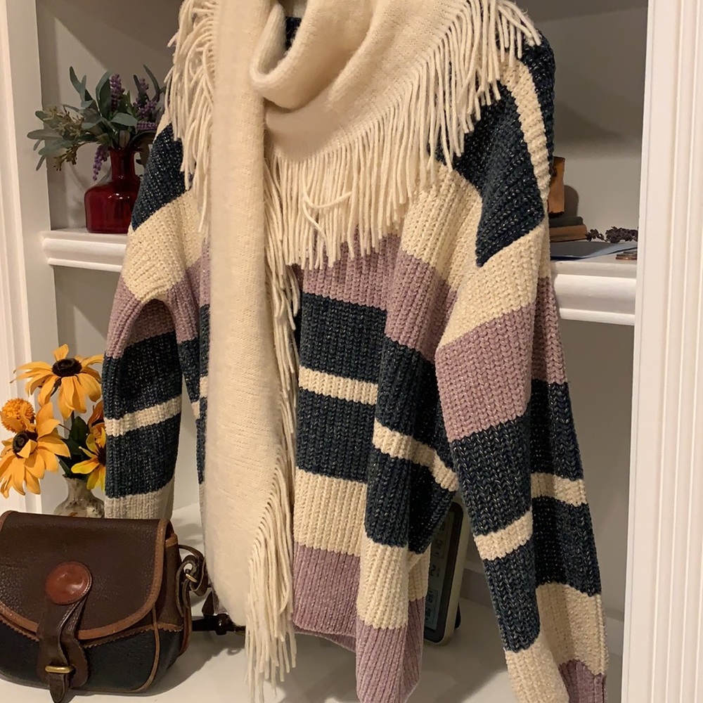 Willow& Clay stripe sweater. #33 - Picture 8 of 9